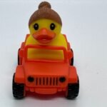 ORANGE JEEB CAR WITH GIRL DUCK 8CM